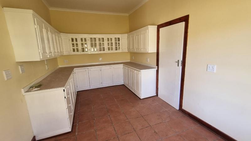 To Let 3 Bedroom Property for Rent in Ladybrand Free State